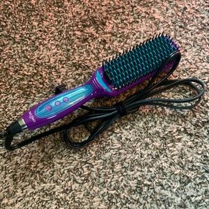 Bedhead brush straightener